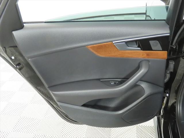 2023 Audi A4 Premium 40 TFSI quattro S tronic