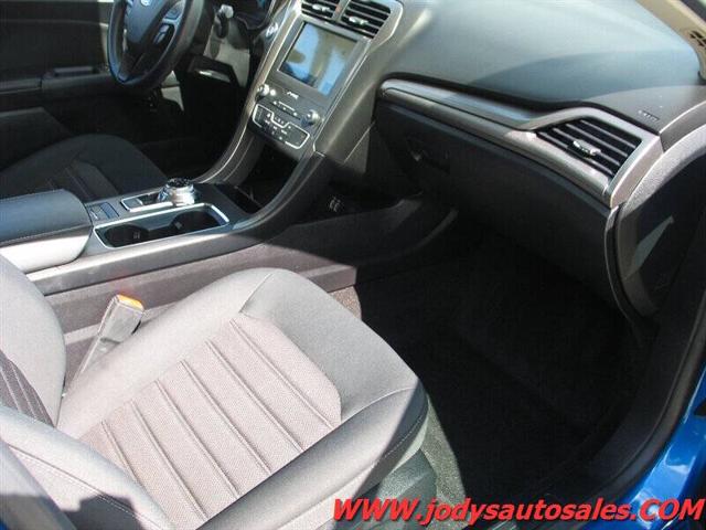 2020 Ford Fusion Hybrid SE