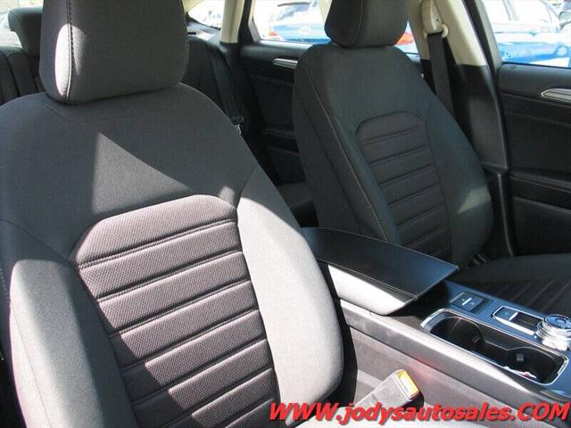 2020 Ford Fusion Hybrid SE