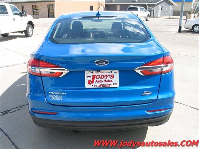 2020 Ford Fusion Hybrid SE