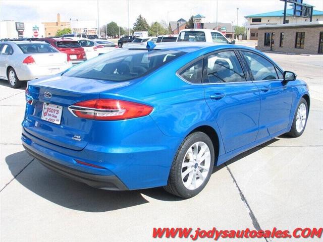 2020 Ford Fusion Hybrid SE