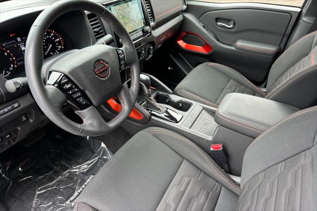 2024 Nissan Frontier Crew Cab PRO-4X 4x4