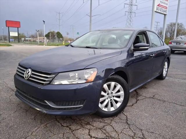 2014 Volkswagen Passat 2.5L Wolfsburg Edition for sale in Waukegan, IL