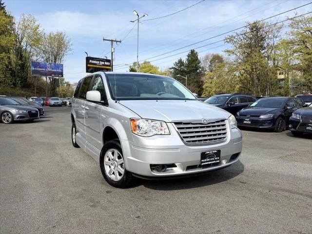 2010 Chrysler Town & Country Touring for sale in seattle, WA