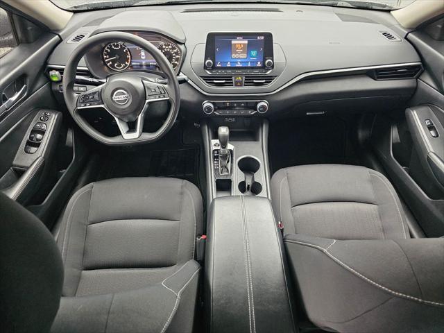 2022 Nissan Altima SV FWD