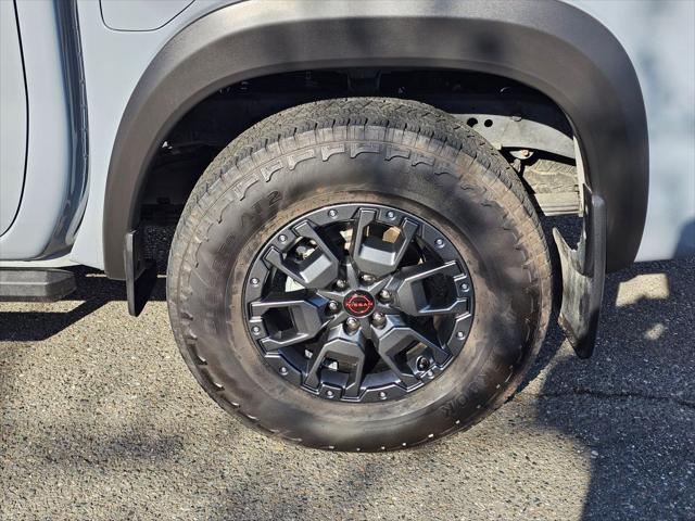 2024 Nissan Frontier Crew Cab PRO-4X 4x4