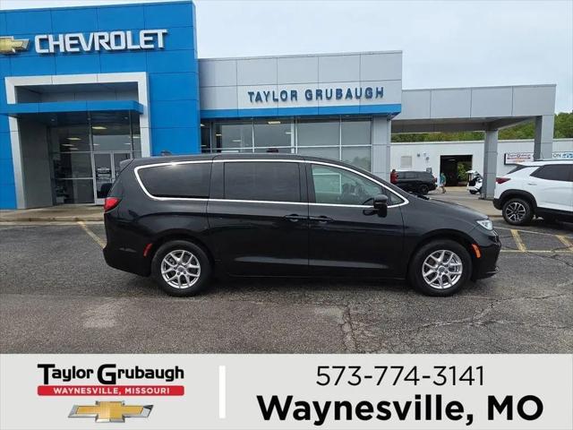 2023 Chrysler Pacifica Touring L for sale in Waynesville, MO