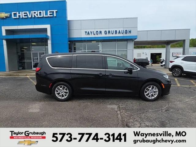 2023 Chrysler Pacifica Touring L for sale in Waynesville, MO
