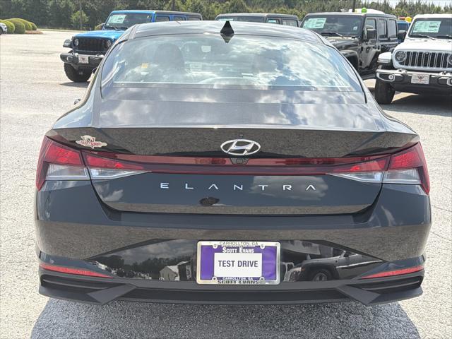 2022 Hyundai Elantra SEL