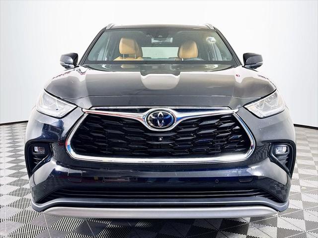 2023 Toyota Highlander Platinum 2023 Toyota Highlander Platinum