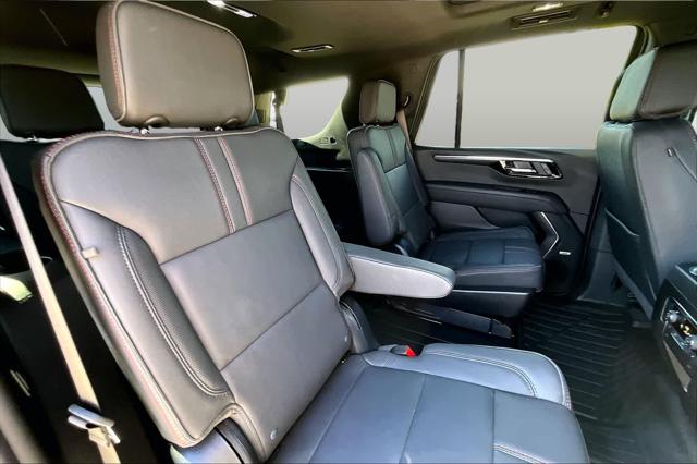 2025 Chevrolet Tahoe 4WD RST