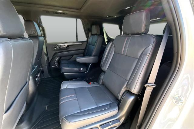2025 Chevrolet Tahoe 4WD RST