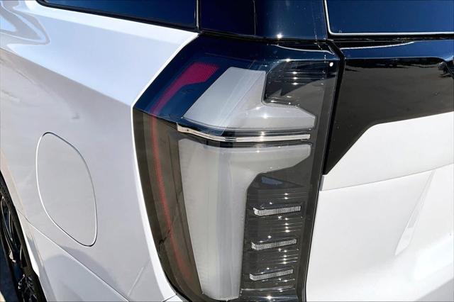2025 Chevrolet Tahoe 4WD RST