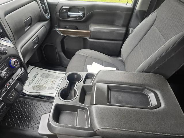 2022 Chevrolet Silverado 3500HD 4WD Crew Cab Long Bed LT