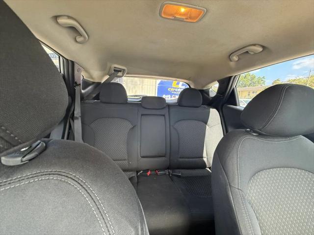 2011 Hyundai Tucson GL