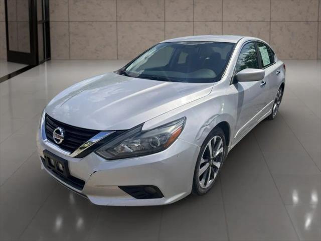 2016 Nissan Altima 2.5 SR for sale in Clarksville, TN