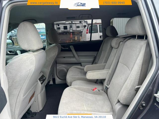 2012 Toyota Highlander Base