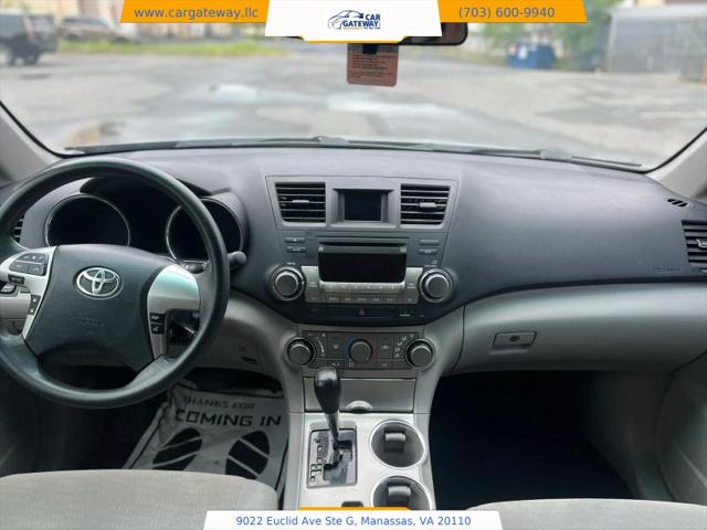 2012 Toyota Highlander Base