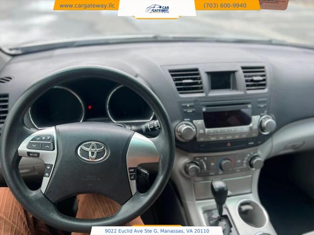 2012 Toyota Highlander Base