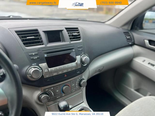 2012 Toyota Highlander Base