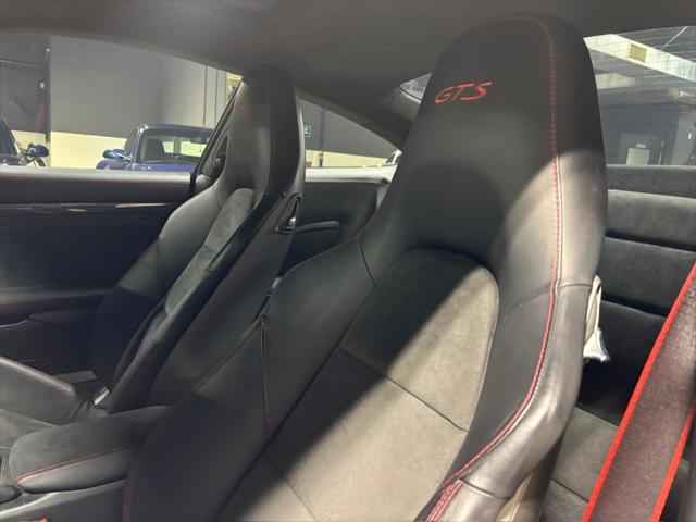 2016 Porsche 911 Carrera GTS