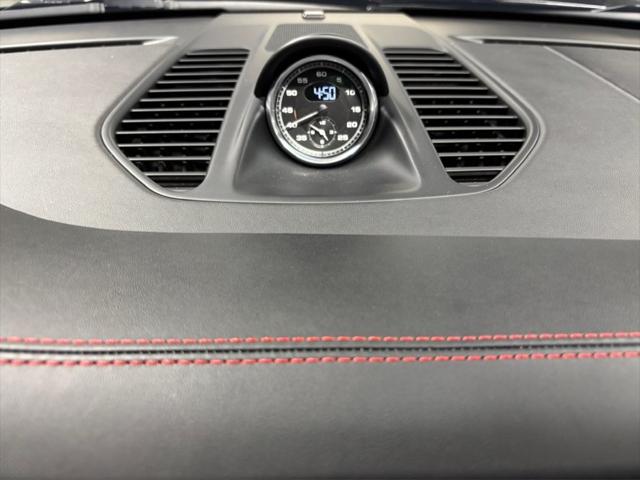2016 Porsche 911 Carrera GTS