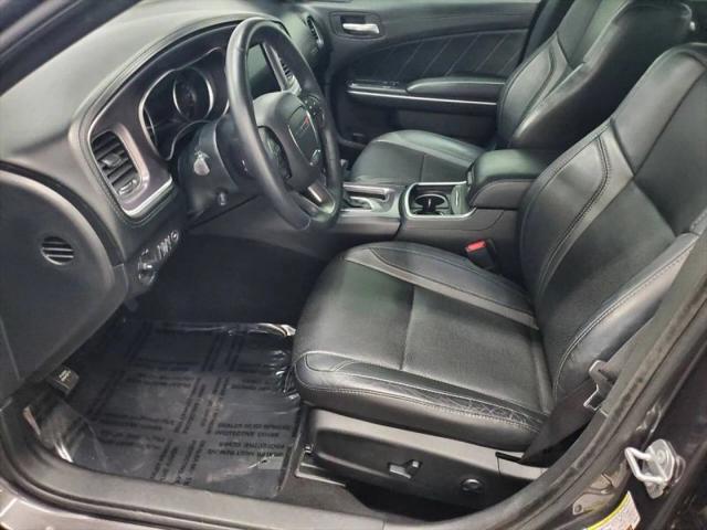 2019 Dodge Charger SXT RWD