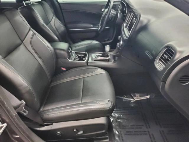 2019 Dodge Charger SXT RWD