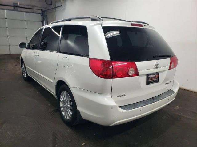 2007 Toyota Sienna XLE Limited