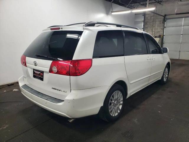 2007 Toyota Sienna XLE Limited