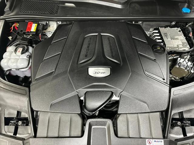 2022 Porsche Cayenne Cayenne