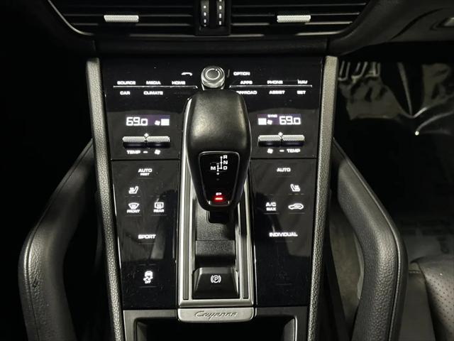 2022 Porsche Cayenne Cayenne