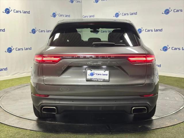 2022 Porsche Cayenne Cayenne