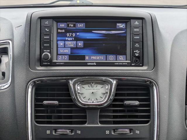 2014 Chrysler Town & Country Touring