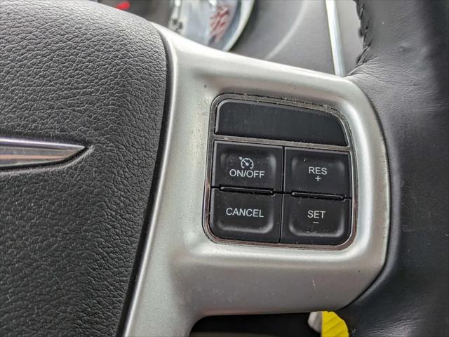 2014 Chrysler Town & Country Touring
