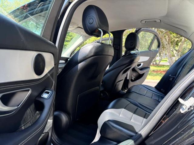 2016 Mercedes-Benz C-CLASS C 300