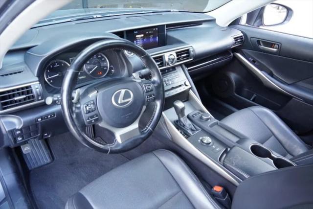 2018 Lexus IS 300 300