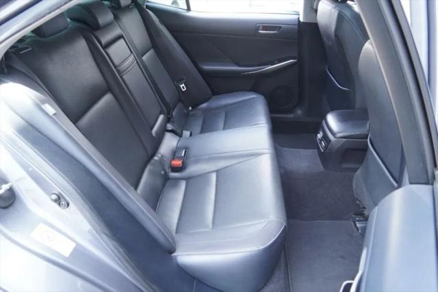2018 Lexus IS 300 300