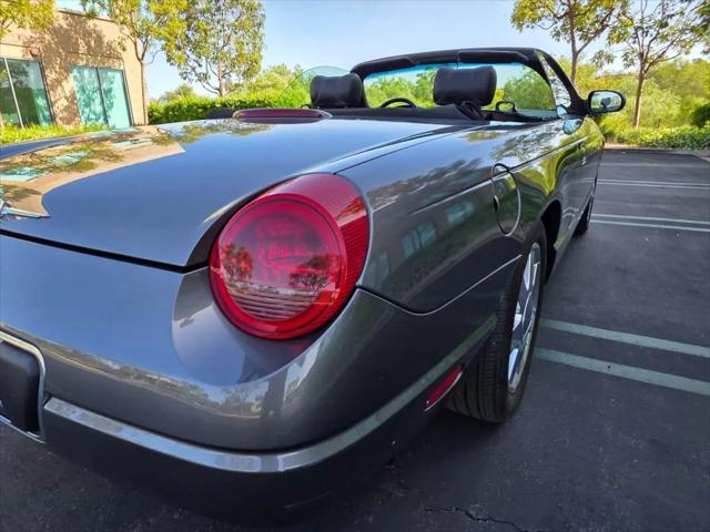 2003 Ford Thunderbird Deluxe