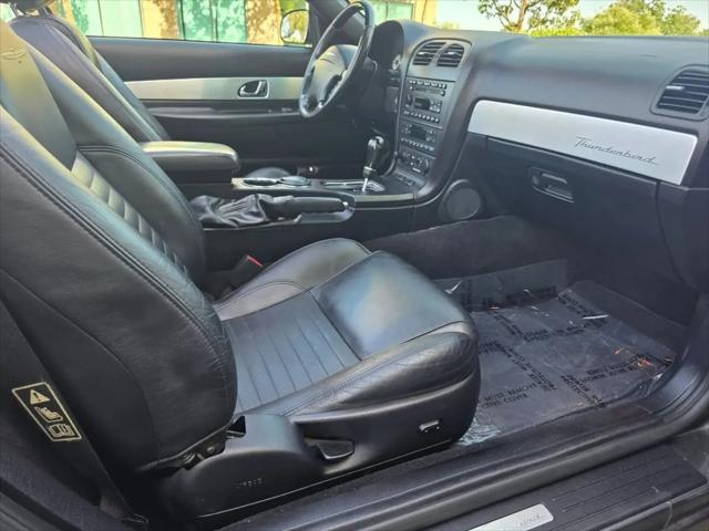 2003 Ford Thunderbird Deluxe