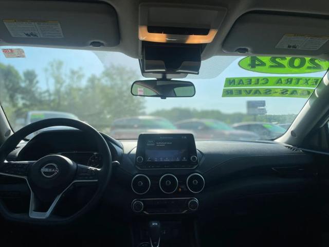 2024 Nissan Sentra SV Xtronic CVT