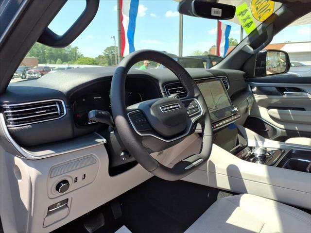 2026 Jeep Grand Wagoneer L 4x4