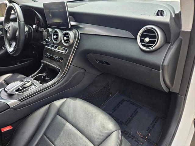 2016 Mercedes-Benz GLC 300