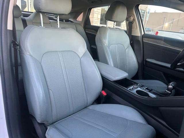 2022 Kia K5 EX