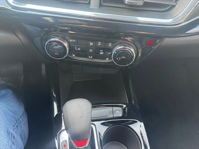 2025 Chevrolet Trax FWD 2RS
