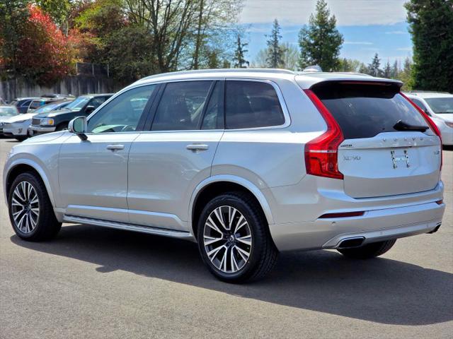 2021 Volvo XC90 T6 Momentum 7 Passenger