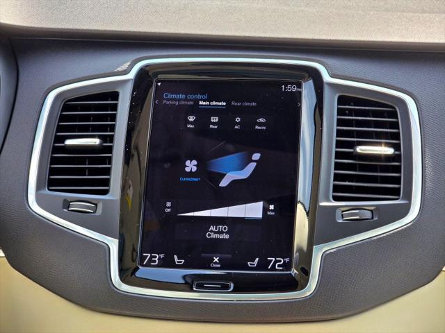 2021 Volvo XC90 T6 Momentum 7 Passenger