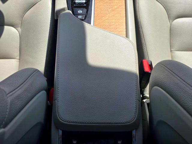 2021 Volvo XC90 T6 Momentum 7 Passenger