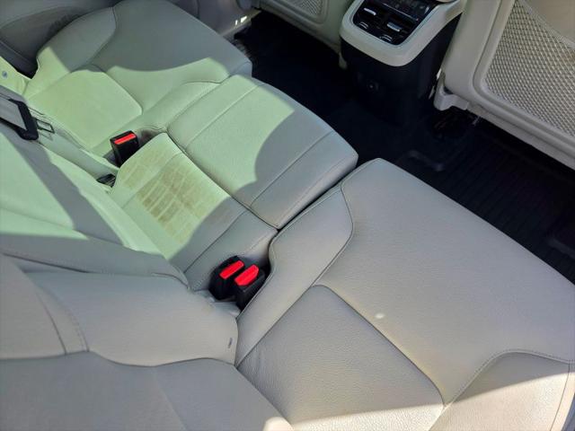 2021 Volvo XC90 T6 Momentum 7 Passenger