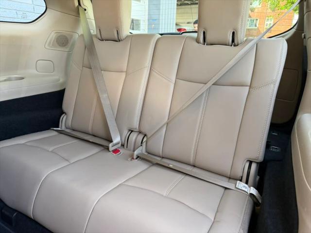 2019 Nissan Pathfinder SL